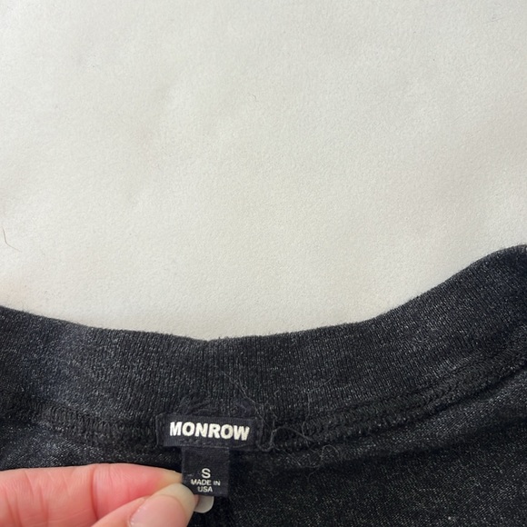 Monrow Textured Tri Blend Fitted Crew Neck Tee Heather Black S $78 - Picture 8 of 10